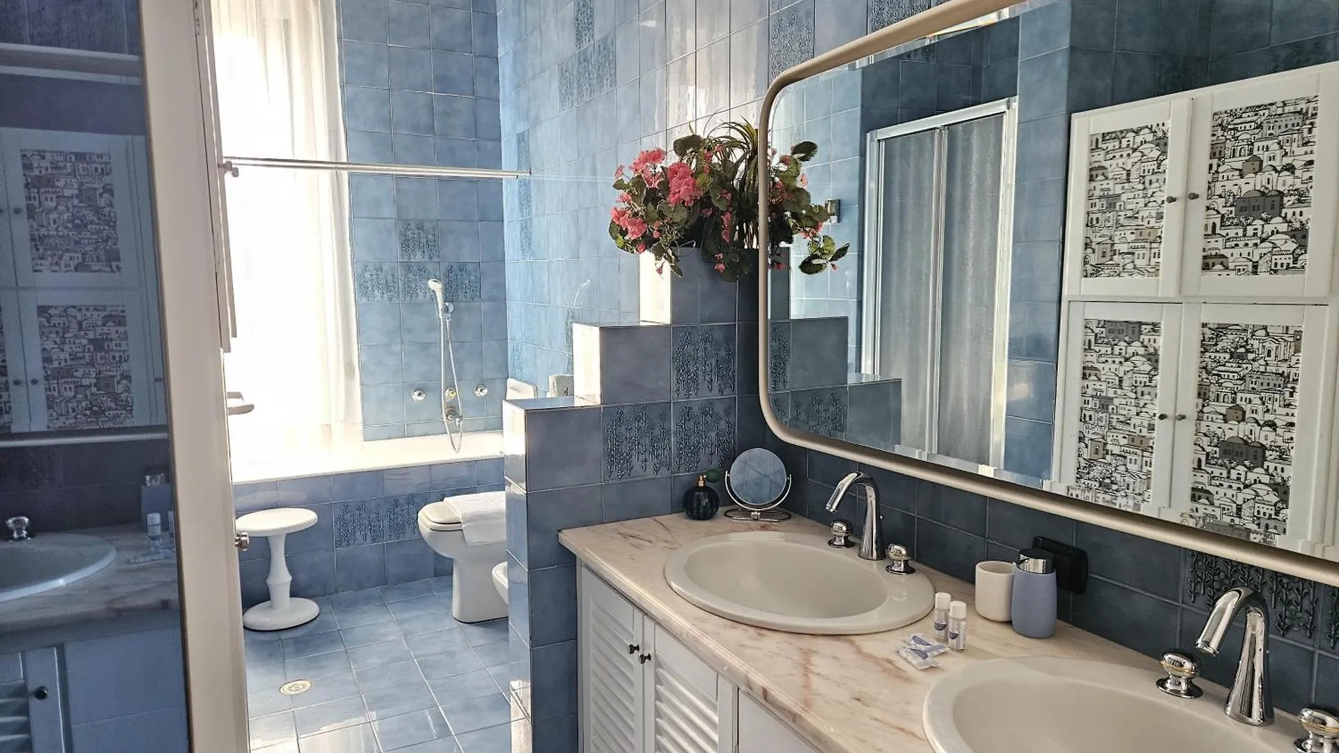 Homegallery - Elegante Appartamento Milanese