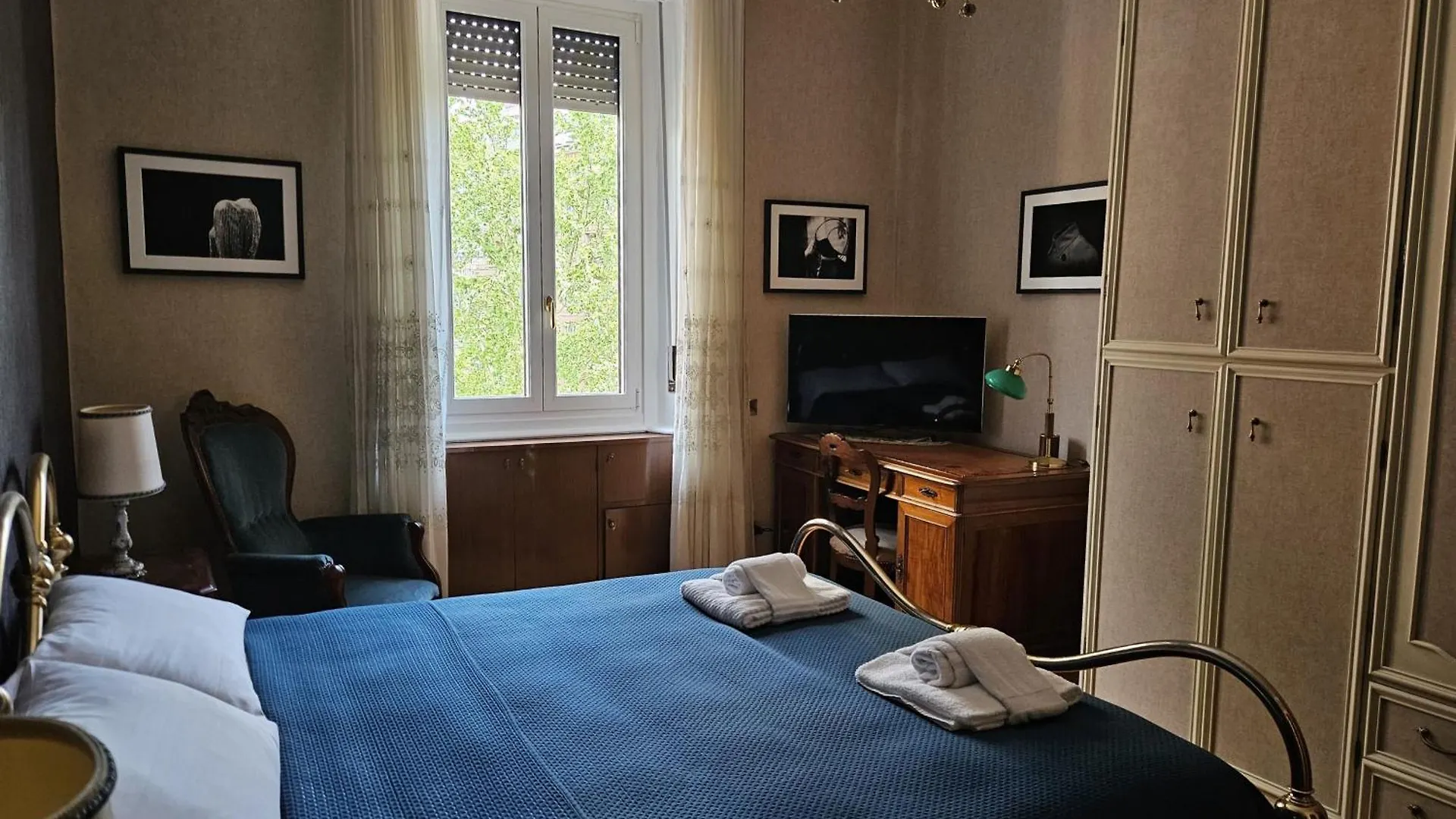 Homegallery - Elegante Appartamento Milanese Milan