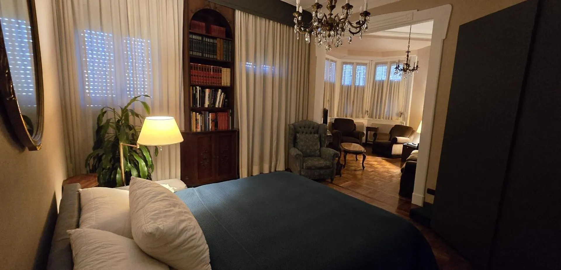 Homegallery - Elegante Appartamento Milanese 0*, Milan Italy